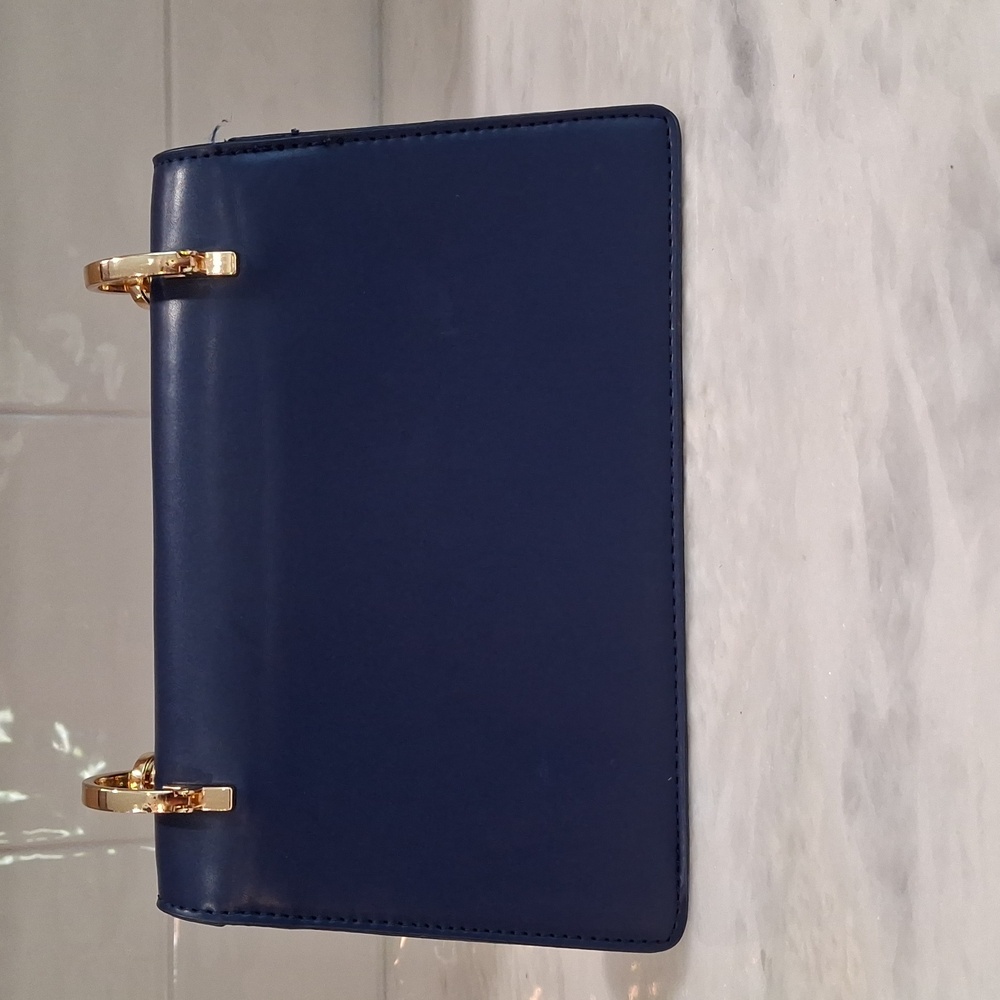 Chain Handbag - Picture 3 of 15